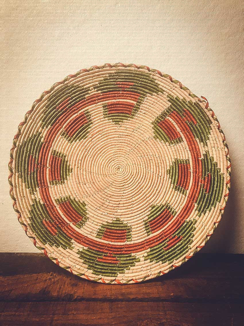 Flat Plate Handwoven Basket (TBSK17-3)