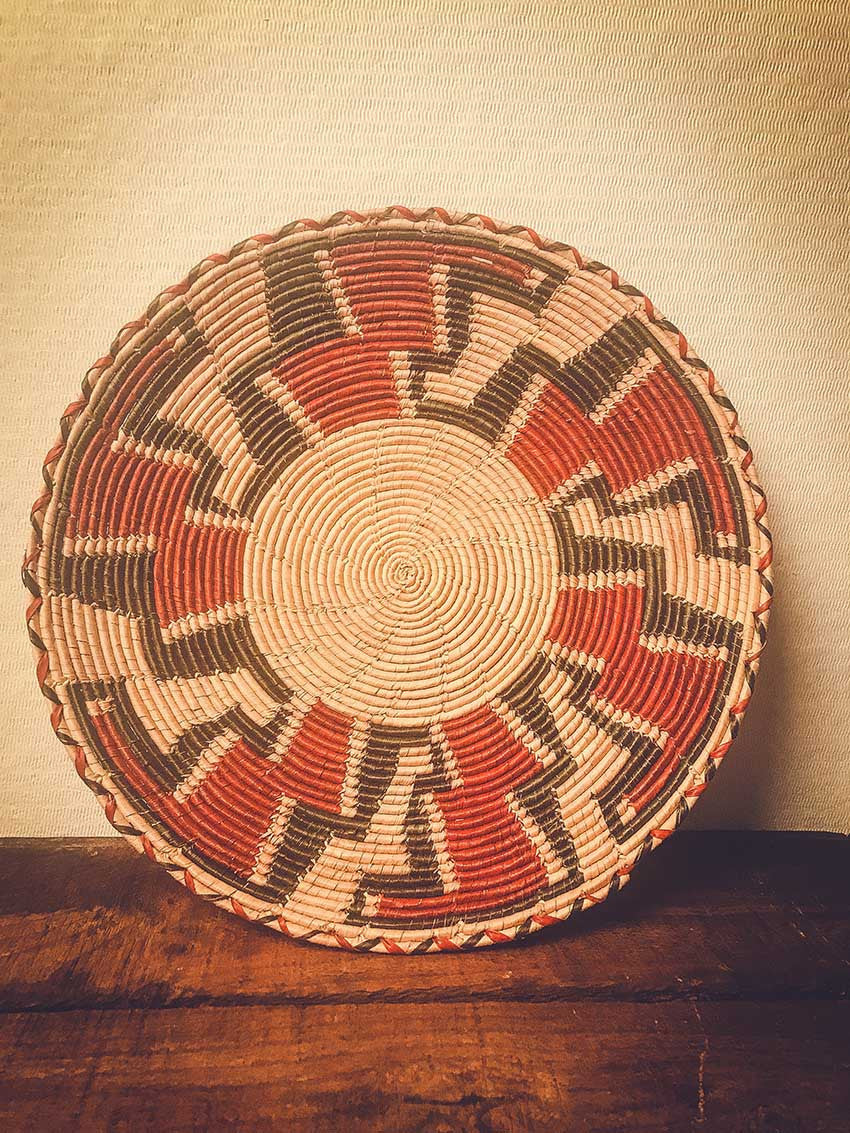 Flat Plate Handwoven Basket (TBSK17-6)