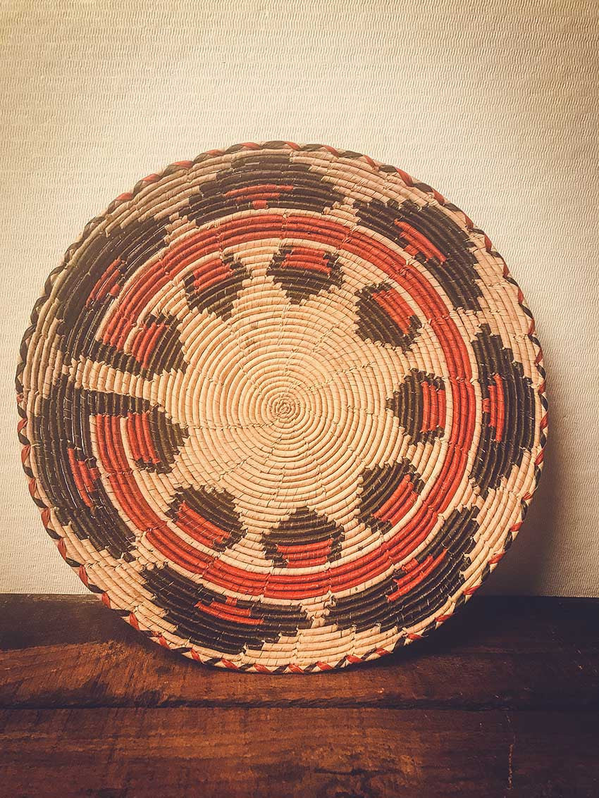 Flat Plate Handwoven Basket (TBSK17-8)